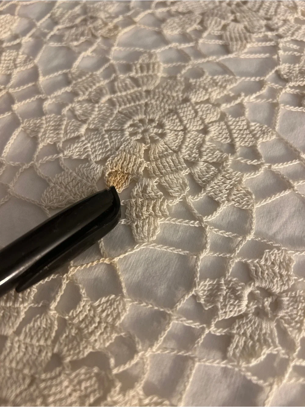 Vintage Handmade Crochet Lace Tablecloth Cream floral Starburst 65x70 MCM 1950s